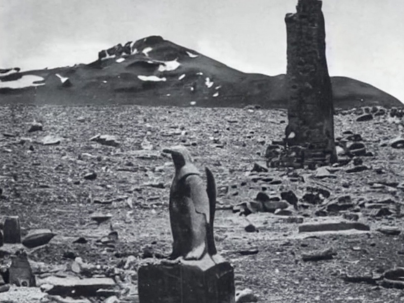 Pinguin - Antarktis - Skulptur